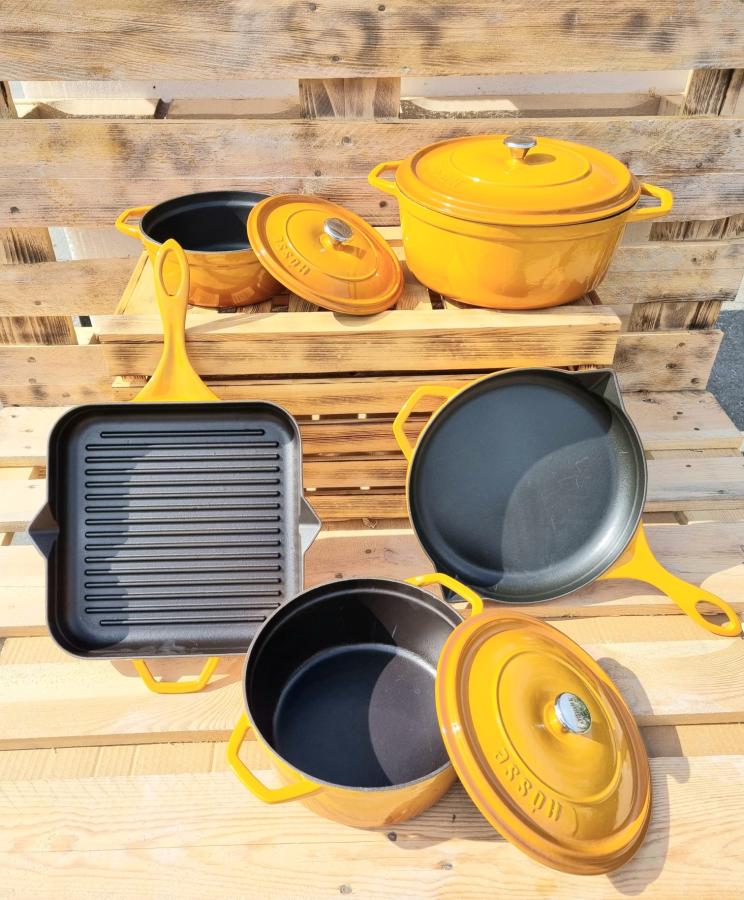 HÓSSE 5 dílná litinová sada žlutá