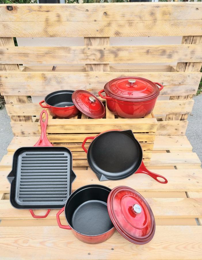 HÓSSE 5 dílná litinová sada červená